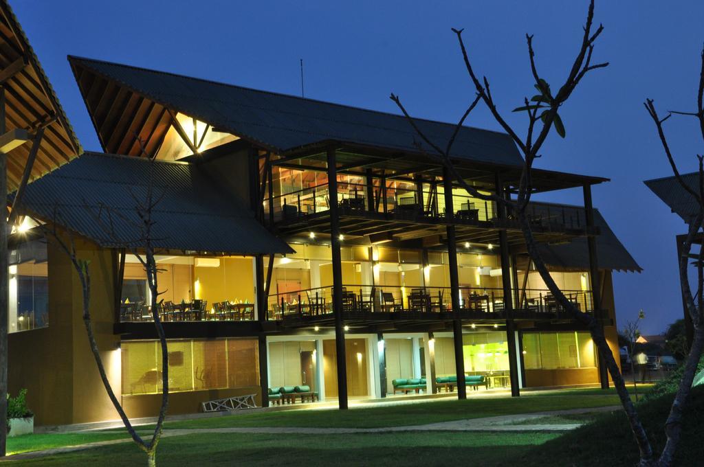 Laya Safari Resorts & Spa Яла Екстериор снимка