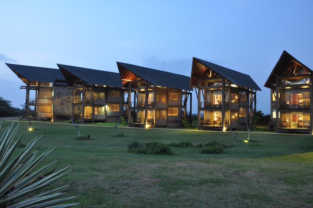 Laya Safari Resorts & Spa Яла Екстериор снимка