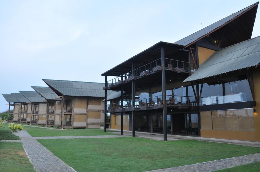 Laya Safari Resorts & Spa Яла Екстериор снимка